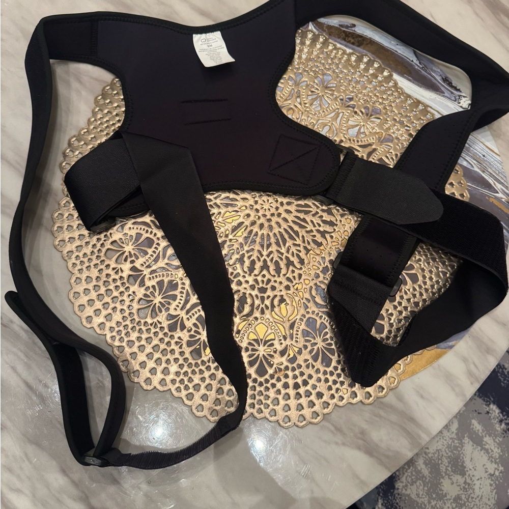 Black Posture Corrector